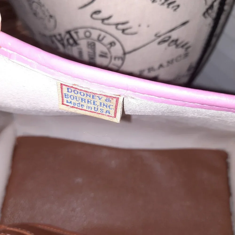 Dooney & Bourke Pink Carpet Bag Hand Painted Dooney Handbag Crossbody Vintage - Picture 16 of 16